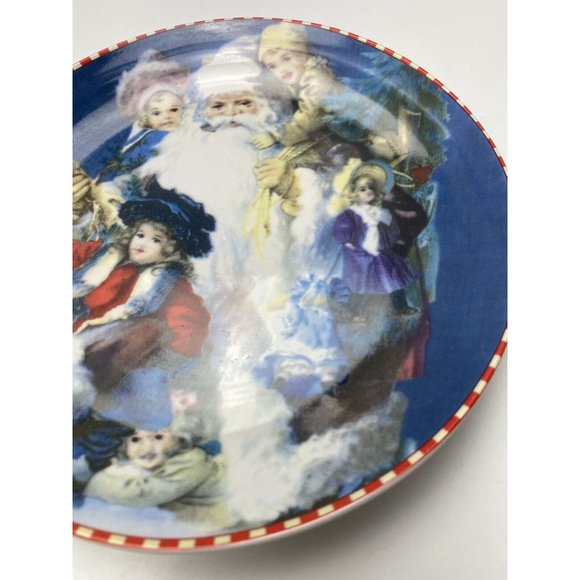 Vintage Christmas Plate Decor Santa and Children Decor Plate Holiday Themed - Picture 4 of 8
